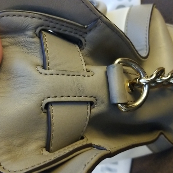 MK leather bag - Picture 15 of 17